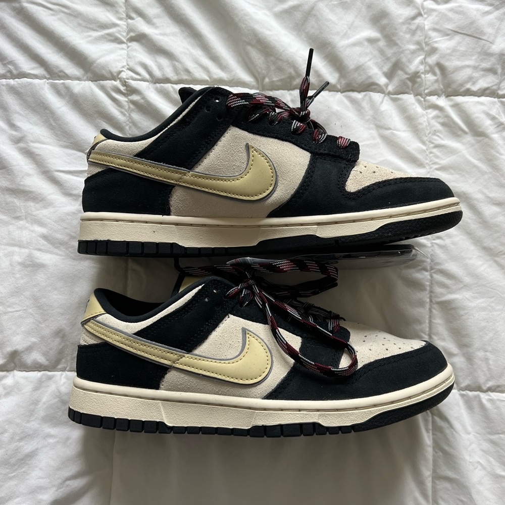 Nike Dunks Womens 8.5